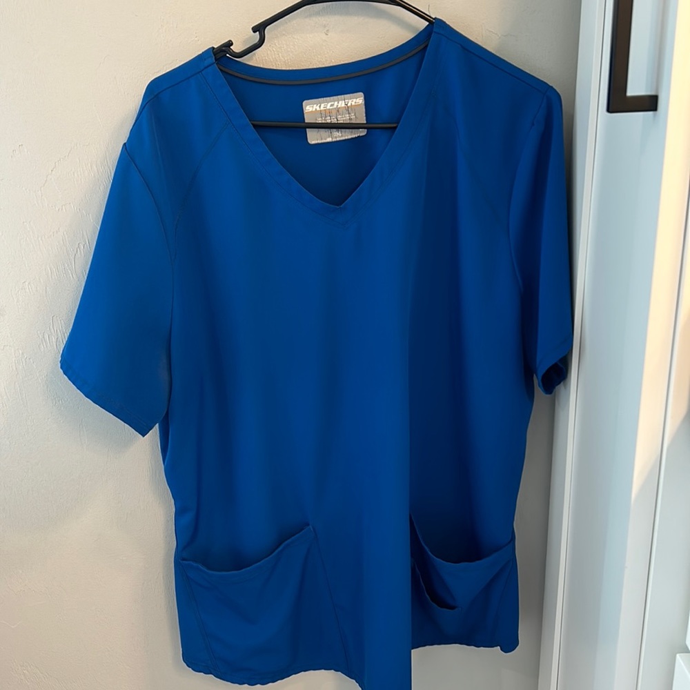 Sketchers Scrub Top Sz: 2XL